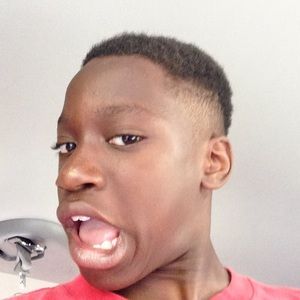 Meet your Posher, Kenneth